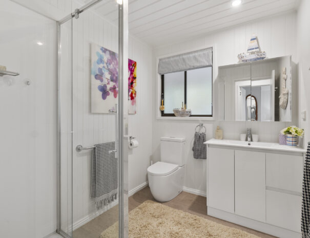 018_Open2view_ID866529-22_Swanwick_Drive